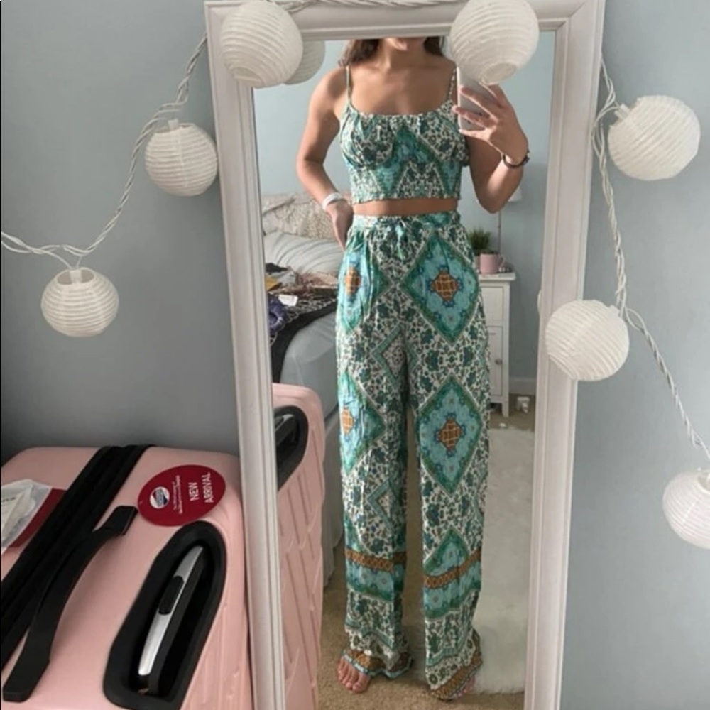 Boho Printed Two Piece Set - Picture 2 of 6